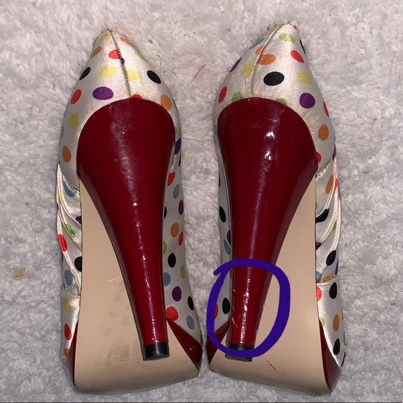 Steve Madden Satin Multicolored Polka Dot Pump - Picture 5 of 5